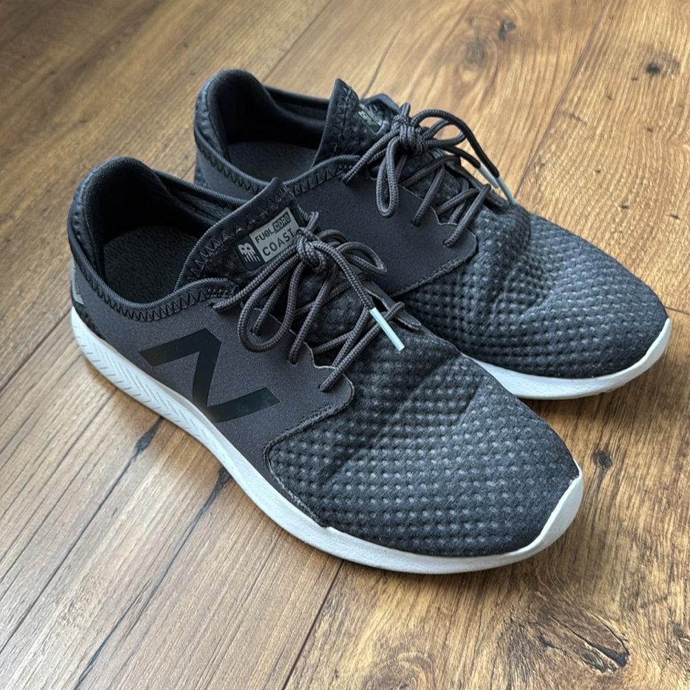 New Balance women’s fuel core coast athletic shoe, size 7.5, grey